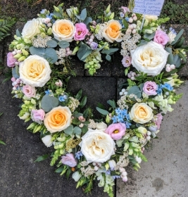 Open pastel heart