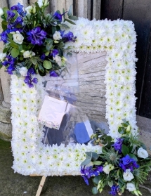 Photo frame